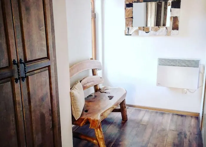 Charming In The Heart Of * بانسكو