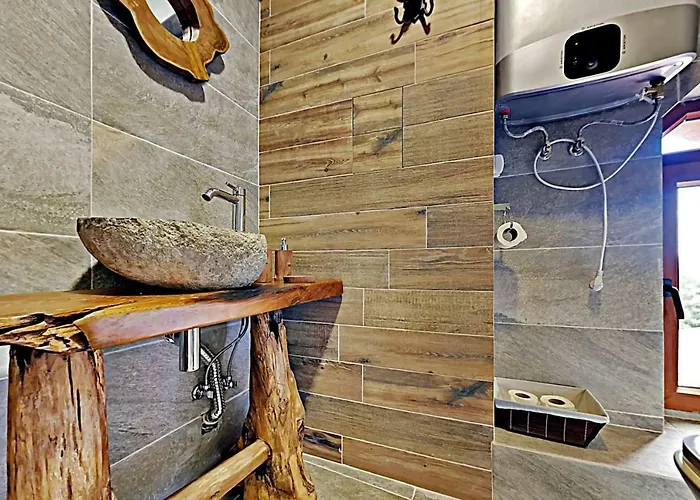 Charming In The Heart Of شقة