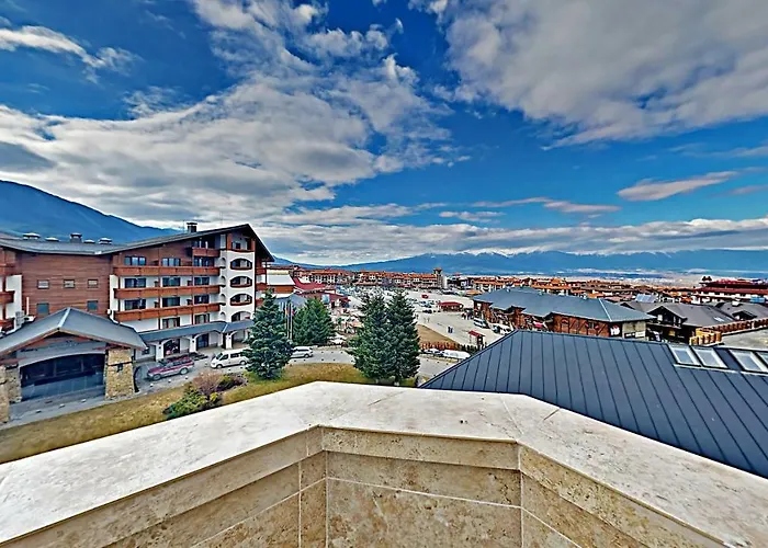 Charming In The Heart Of بانسكو