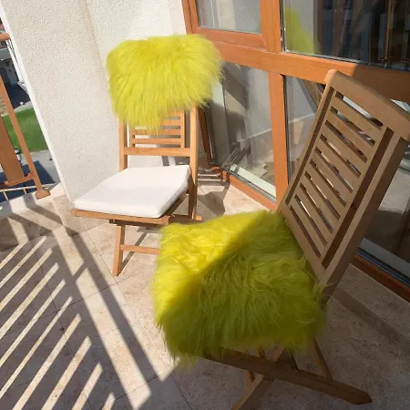 Charming In The Heart Of *